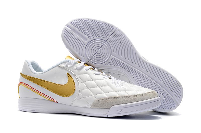 Nike tiempo r10 futsal sales